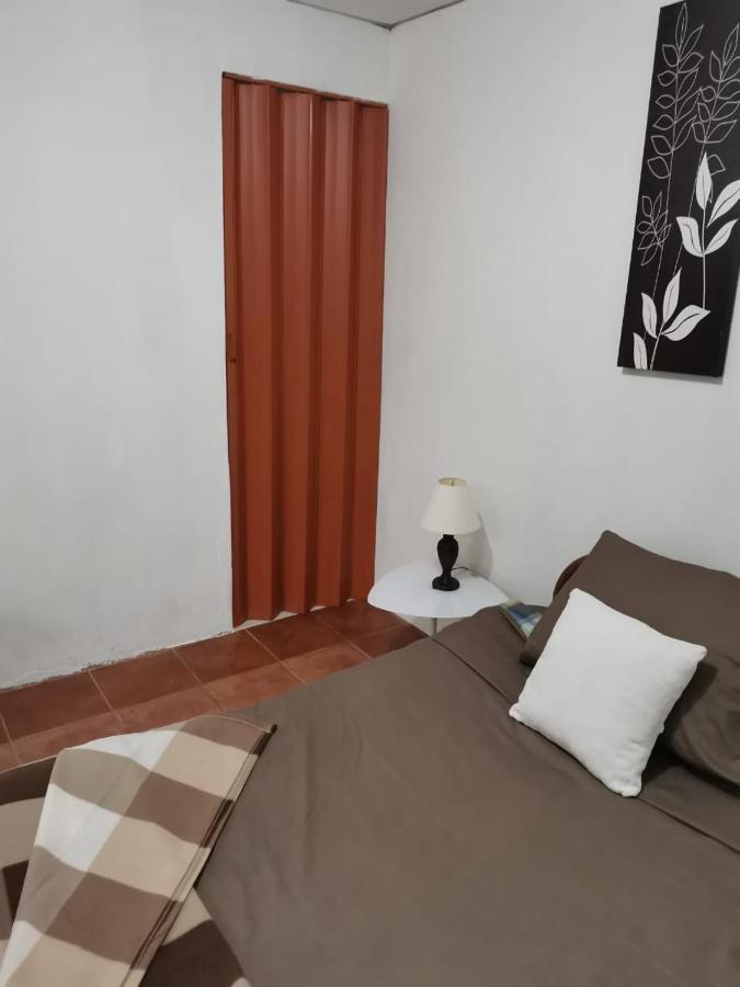 شقة Casa Familiar La Arboleda جواتيمالا المظهر الخارجي الصورة